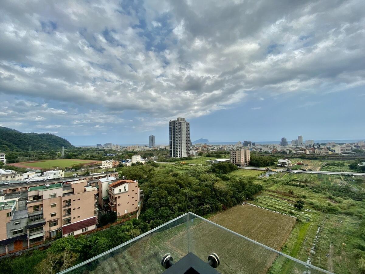 Morning'S Nest Aparthotel Toucheng Exterior photo